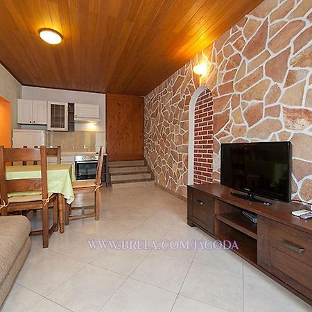 Apartments Jagoda Брела Екстериор снимка