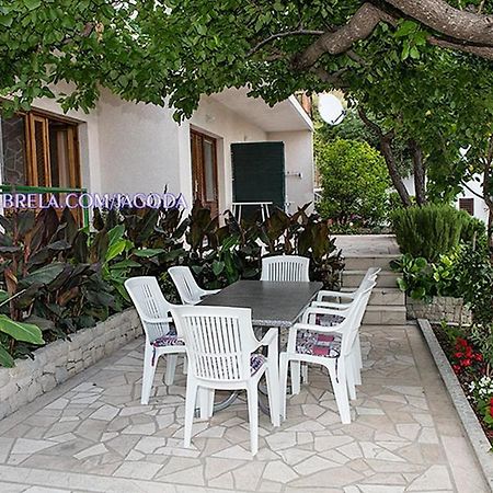 Apartments Jagoda Брела Екстериор снимка