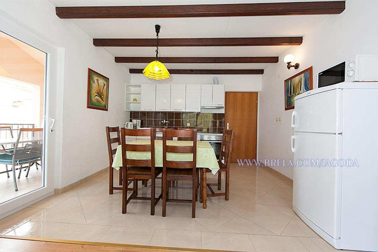 Apartments Jagoda Брела Екстериор снимка