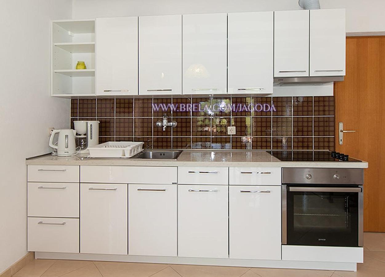 Apartments Jagoda Брела Екстериор снимка