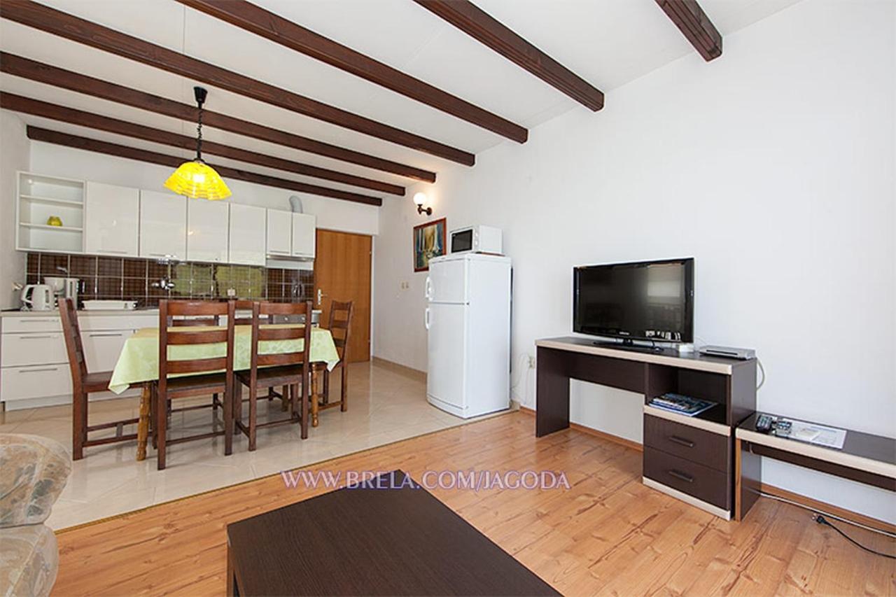 Apartments Jagoda Брела Екстериор снимка