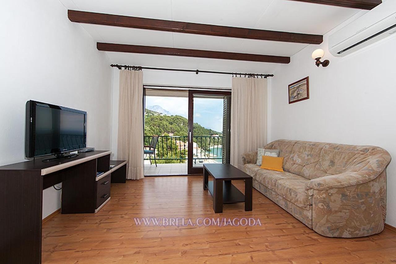 Apartments Jagoda Брела Екстериор снимка