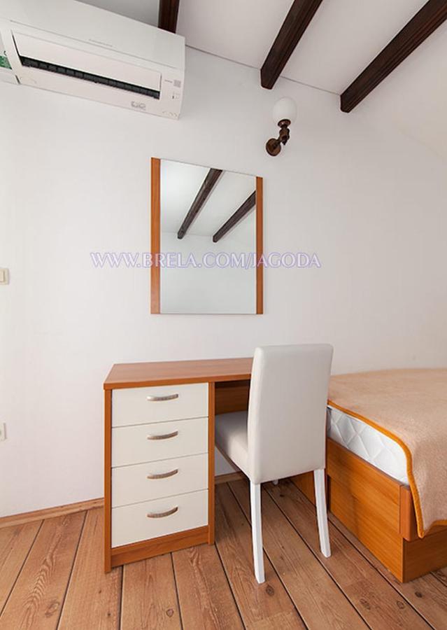 Apartments Jagoda Брела Екстериор снимка