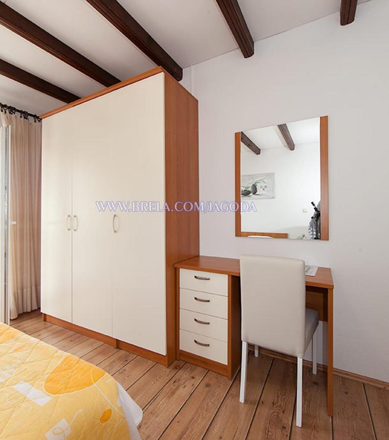 Apartments Jagoda Брела Екстериор снимка