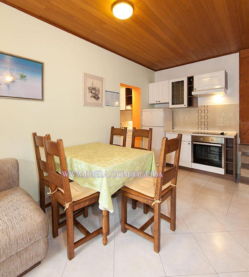 Apartments Jagoda Брела Екстериор снимка