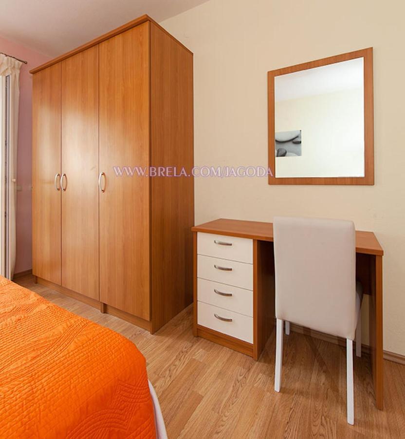 Apartments Jagoda Брела Екстериор снимка