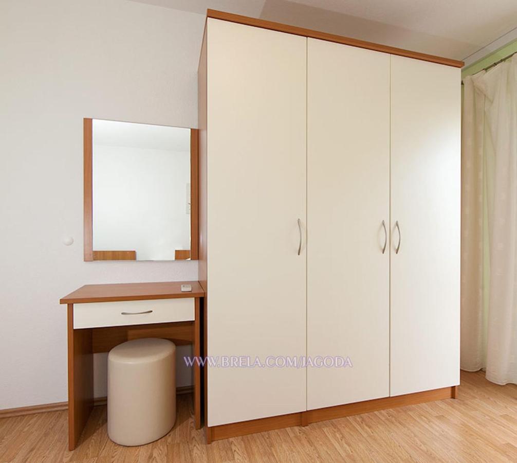 Apartments Jagoda Брела Екстериор снимка