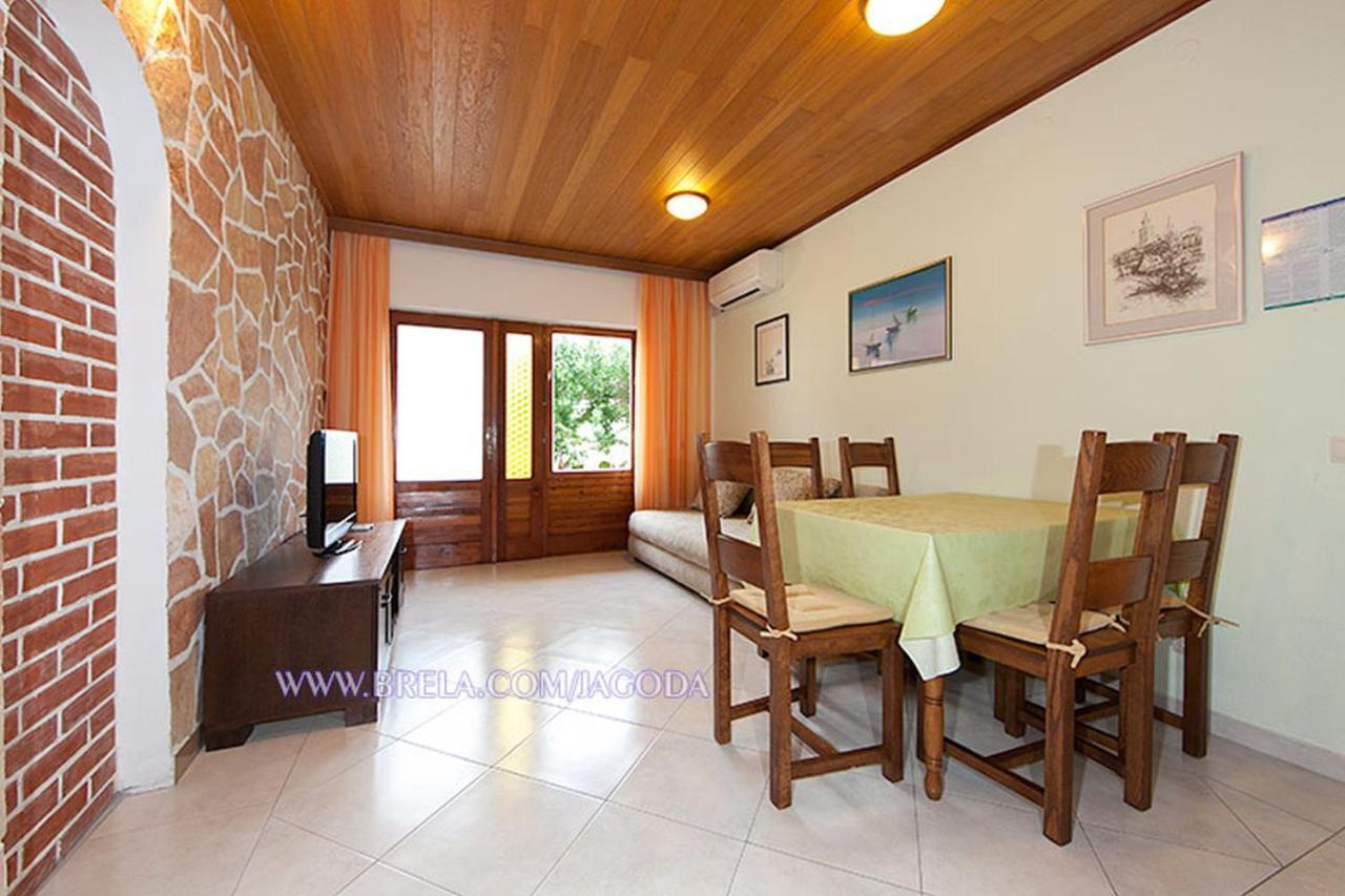 Apartments Jagoda Брела Екстериор снимка